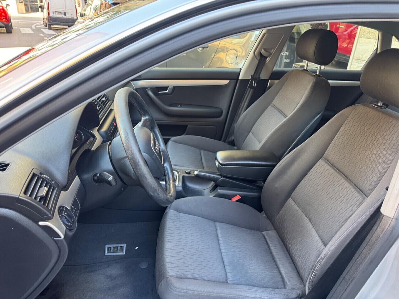 Audi A4 2.0 16V TDI Consegna tutta Italia