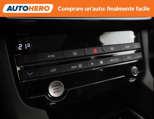 JAGUAR F-Pace 2.0 D 180 CV AWD aut. Prestige