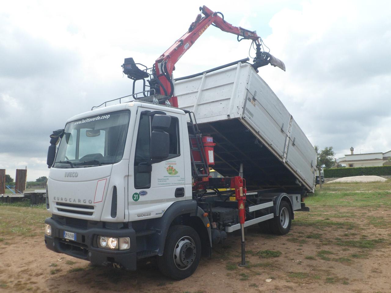 Iveco Altro eurocargo 120e22 ribaltabile con ragno