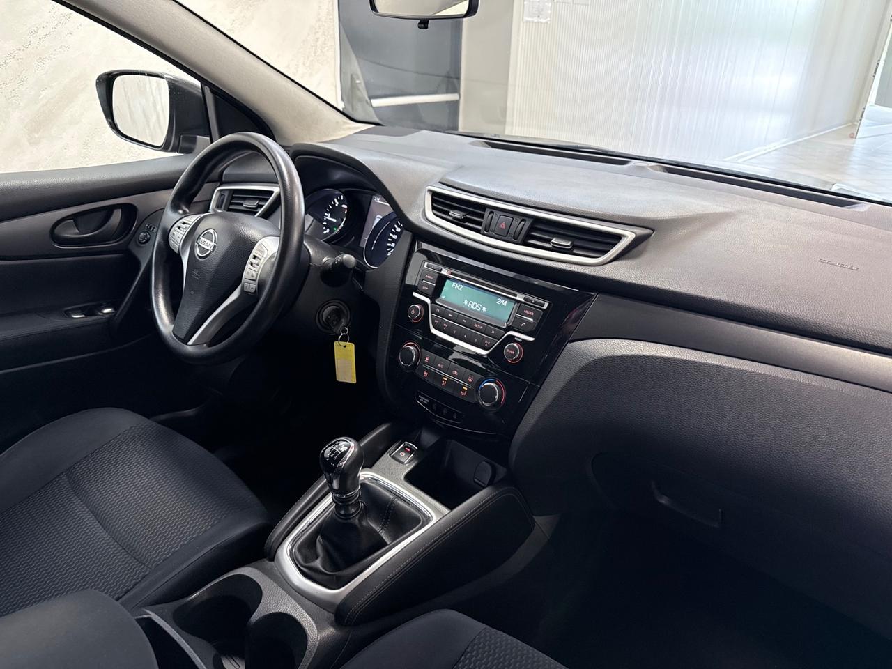Nissan Qashqai 1.5 dCi Visia