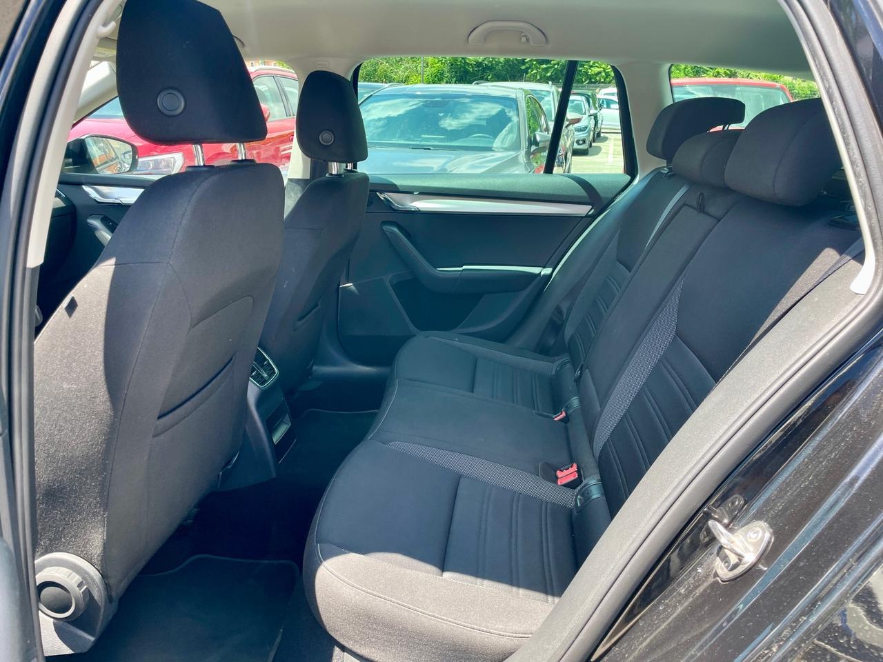 Skoda Octavia 2.0 TDI CR Wagon Executive