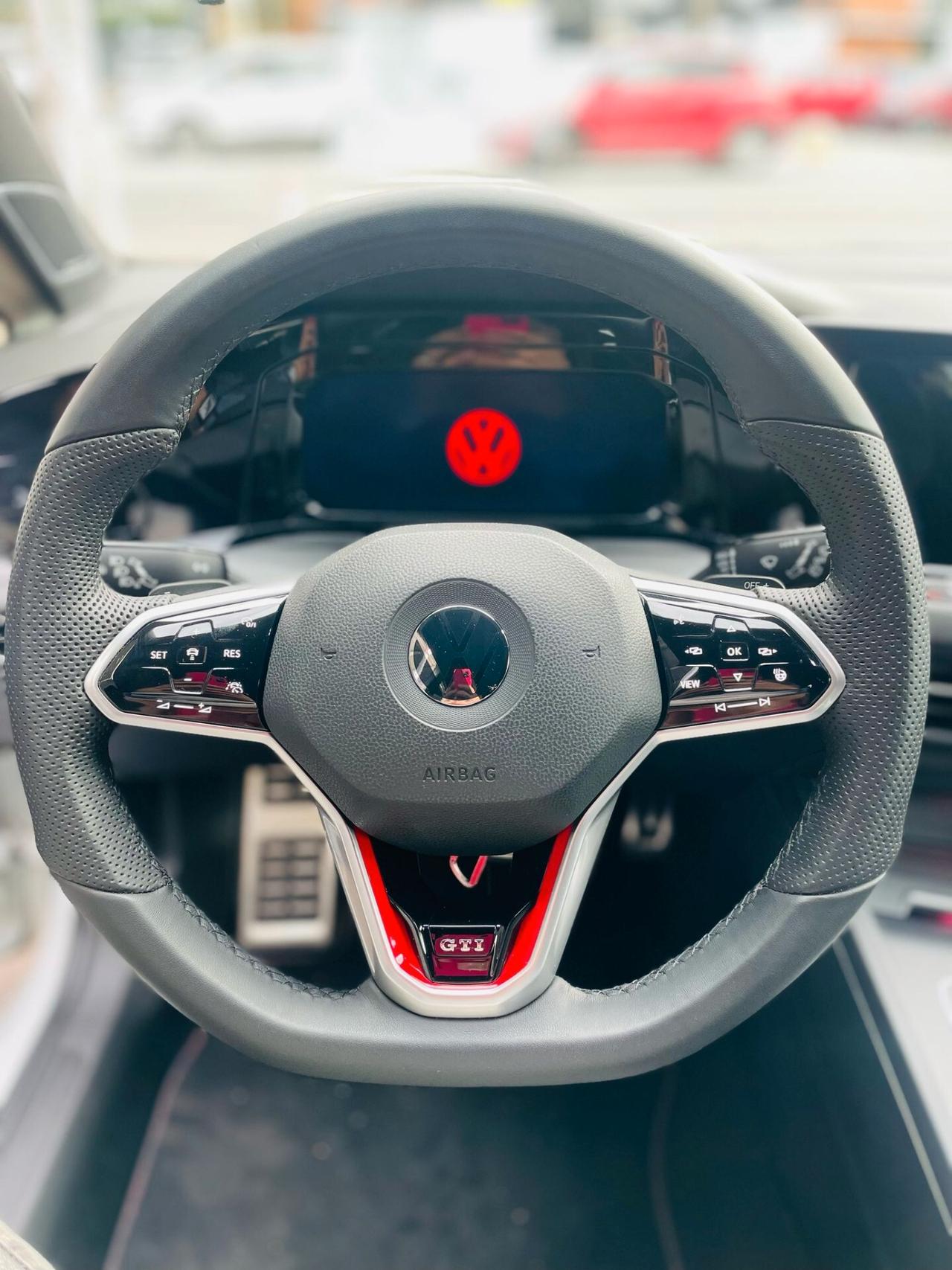 Volkswagen Golf GTI Golf 2.0 TSI GTI DSG