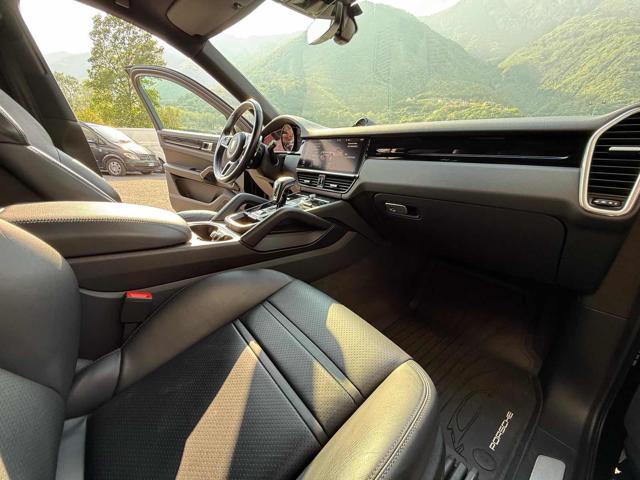 PORSCHE Cayenne Coupé 3.0 V6 E-Hybrid