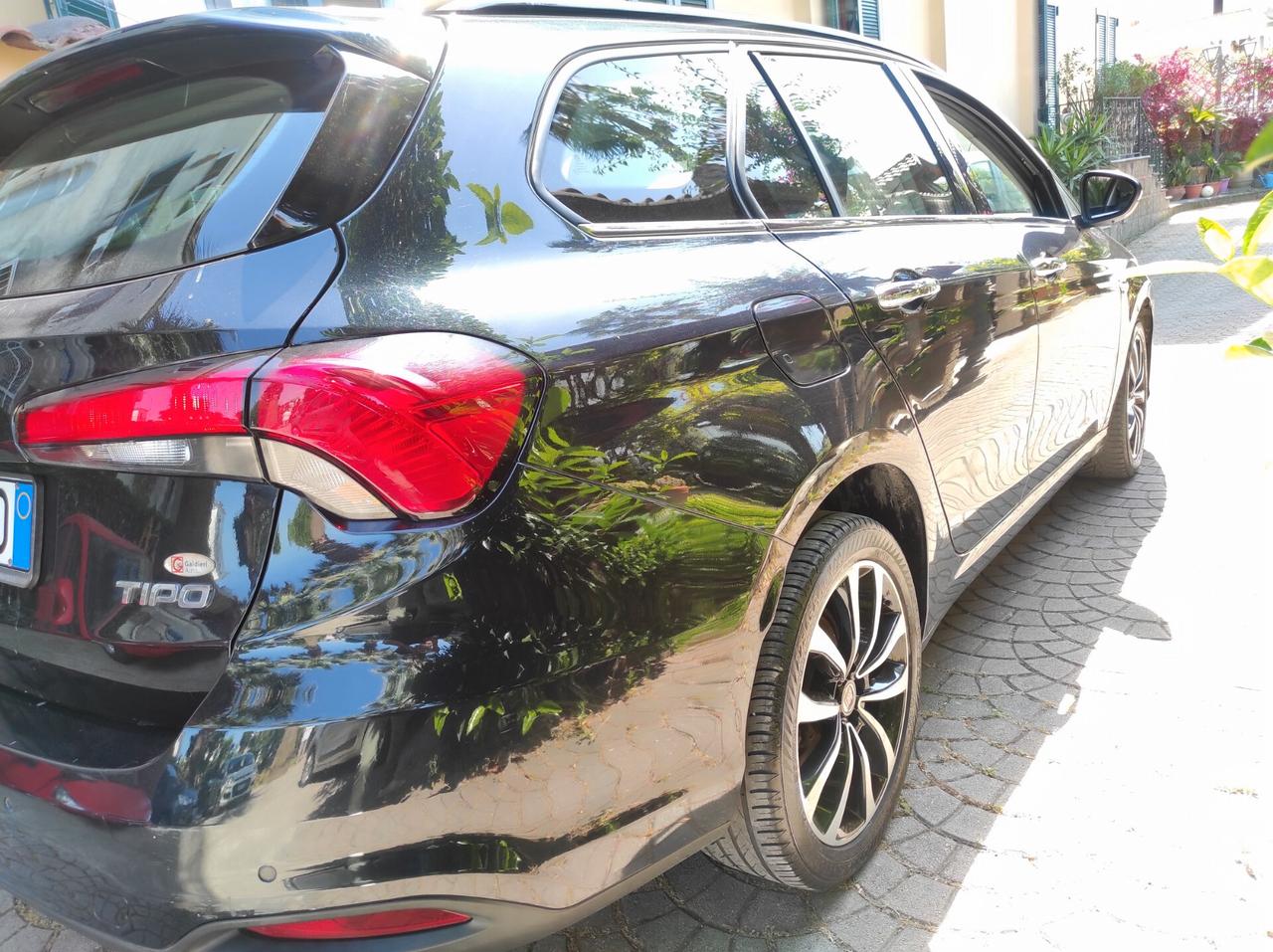Fiat Tipo 2017 1.6 Mtj 120cv Lega sensori Lounge
