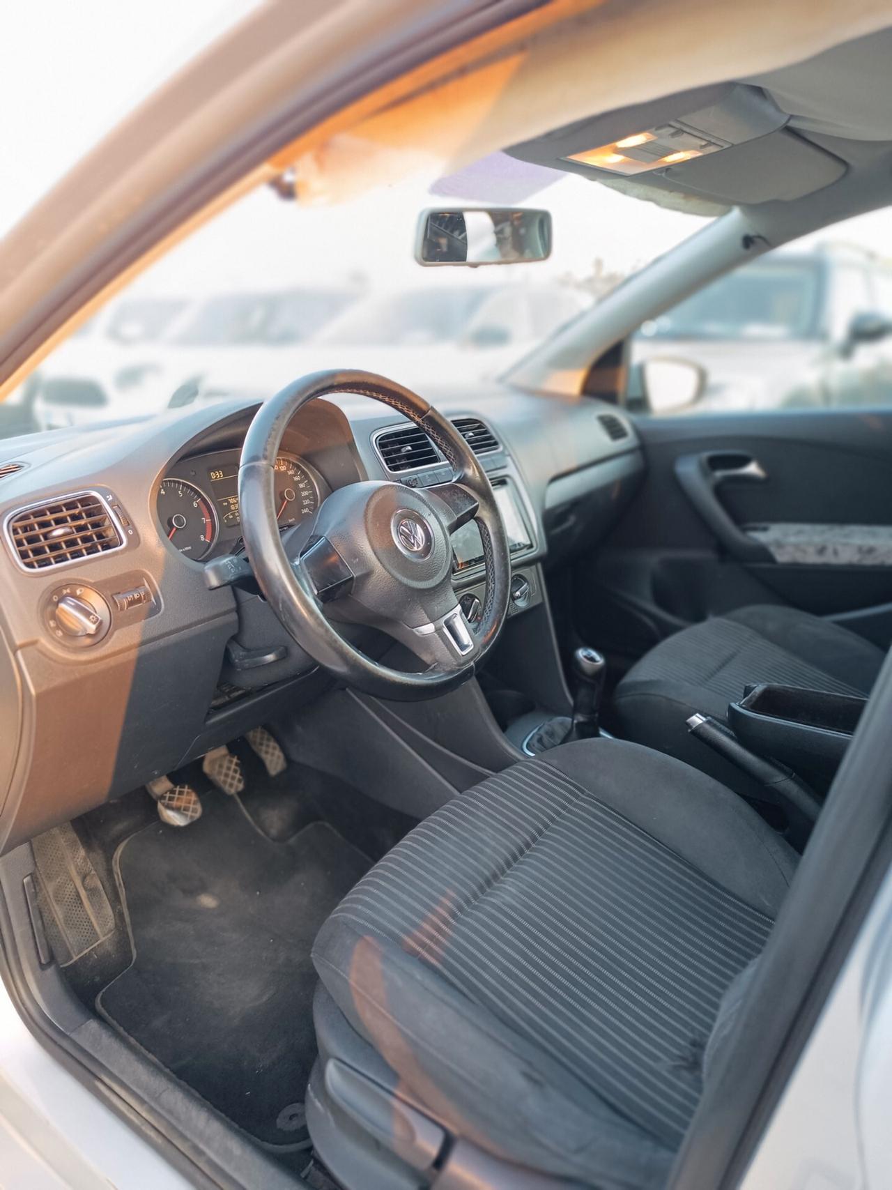 Volkswagen Polo 1.4 VISTA E PIACIUTA