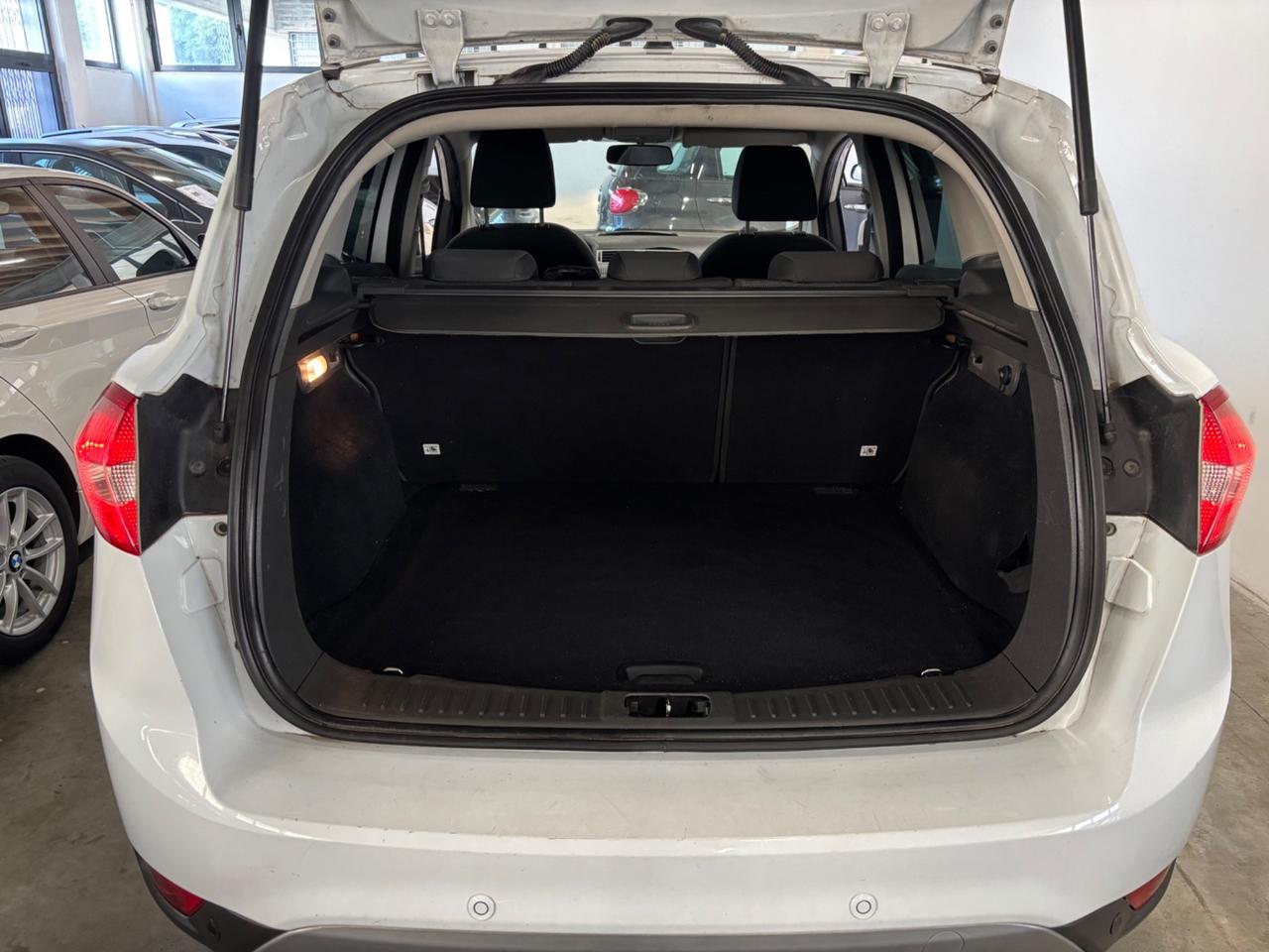 Ford Kuga 2.0 TDCi 140 CV 2WD Titanium