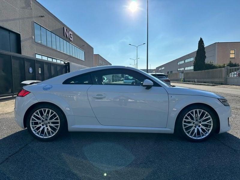 Audi TT Coupé 2.0 TDI quattro S tronic S line