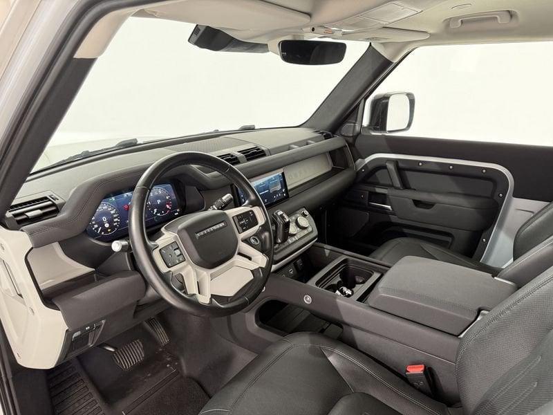 Land Rover Defender 3.0 D6 200 90 S AWD auto.