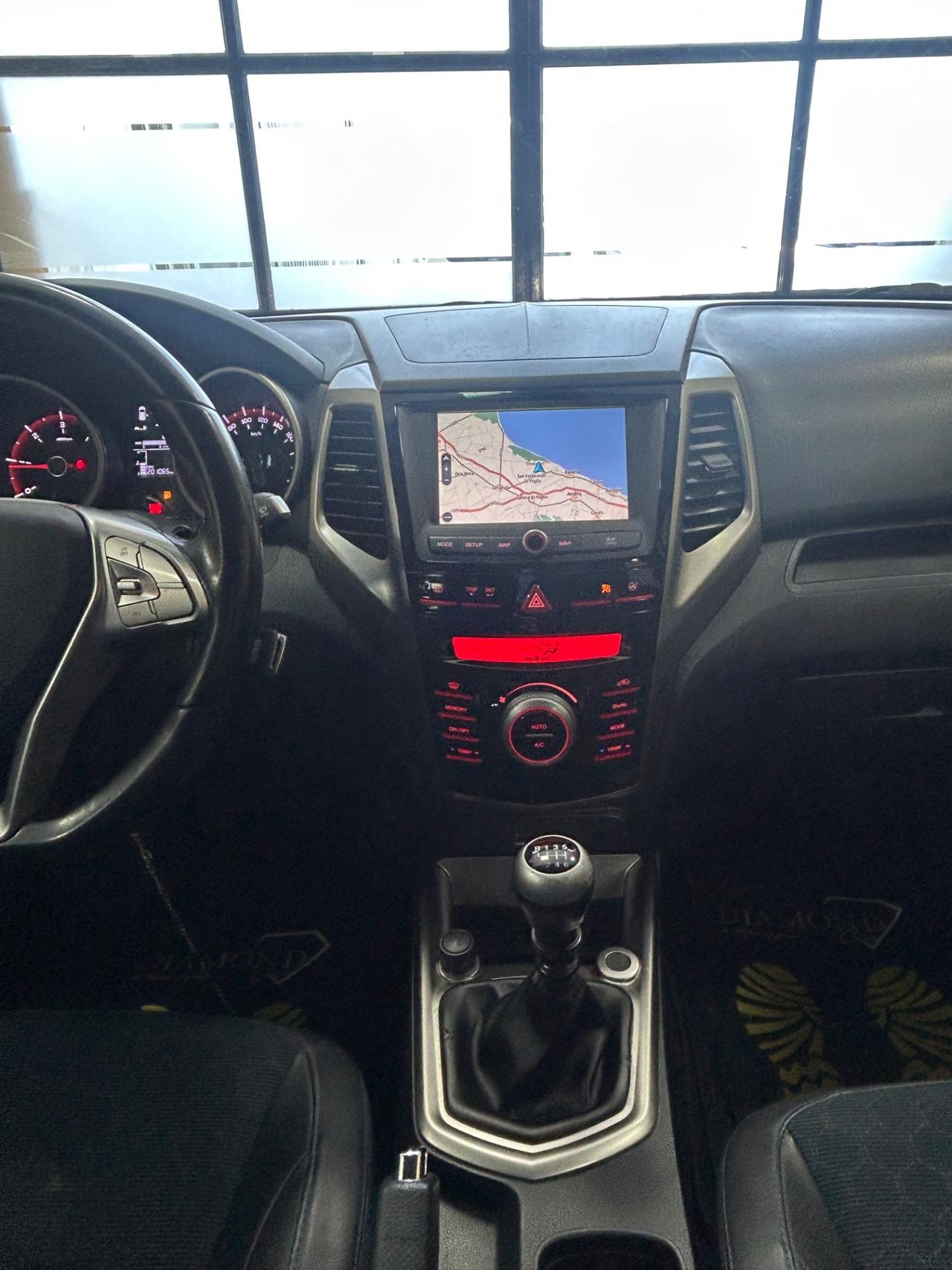 SSANGYONG TIVOLI 1.6d 116 cv “NAVI/RETRO/LED”-2017