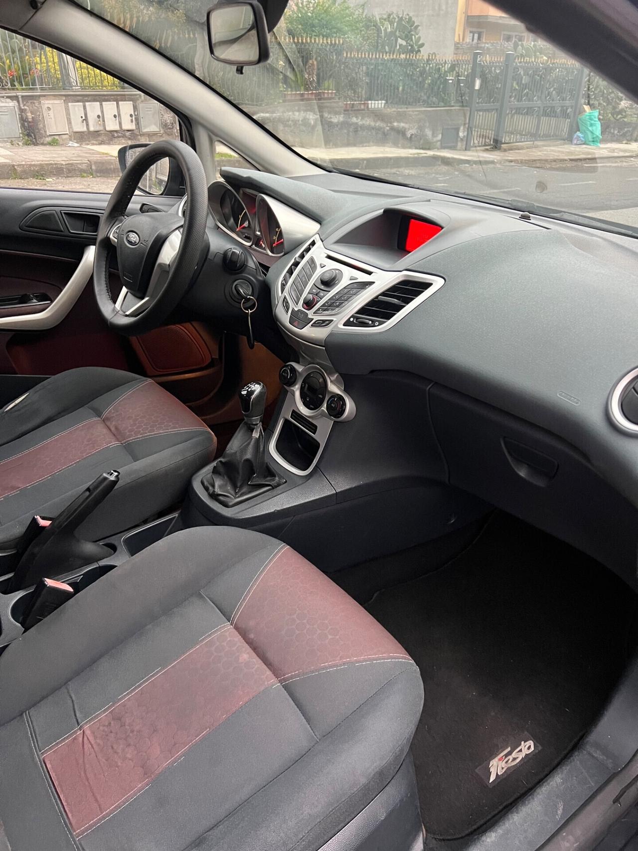Ford Fiesta 1.4 Diesel 68CV