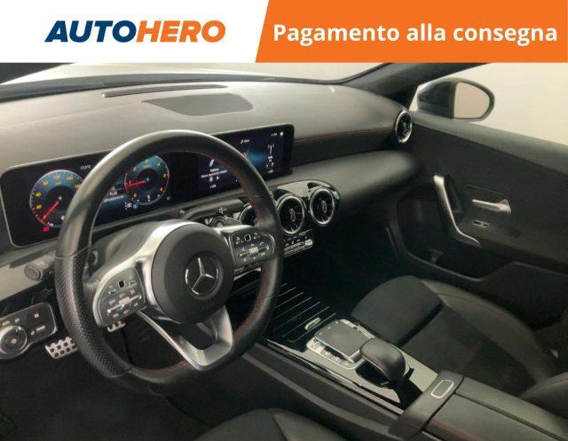 MERCEDES-BENZ A 180 d Automatic Premium