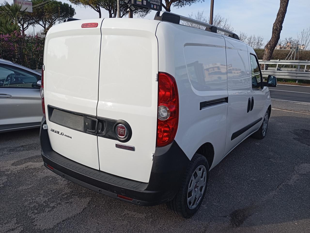 Fiat Doblo Cargo Maxi 1.6 Mjet 105CV Bus. 3 Posti