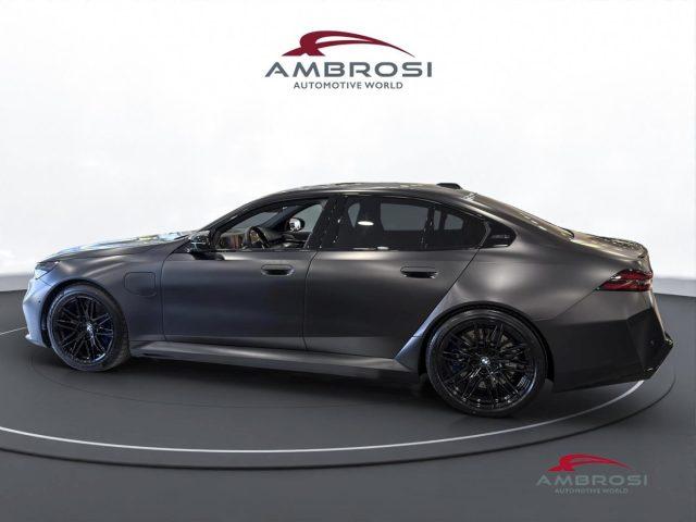 BMW M5 Berlina Comfort Package