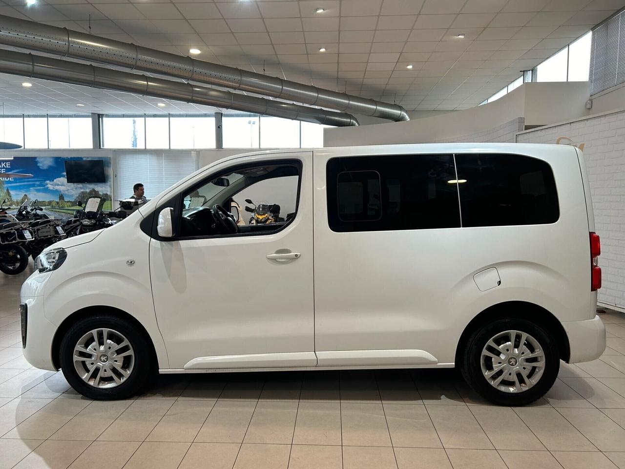 Peugeot Traveller 100 S&S Compact Business * PREZZO IVA ESCLUSA *
