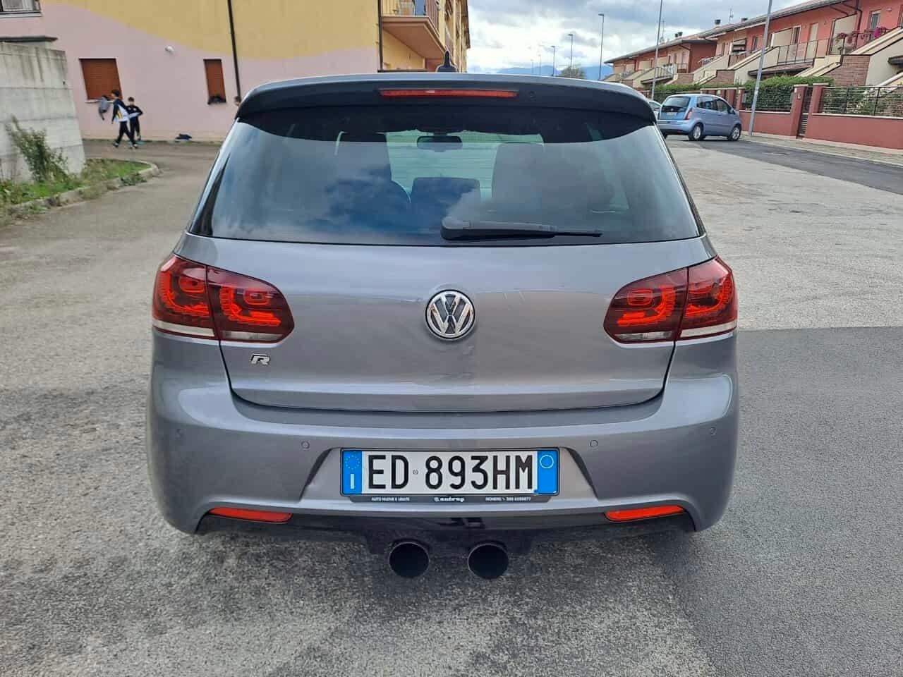 Volkswagen Golf 2.0 TSI 4mot. DSG 5p. R