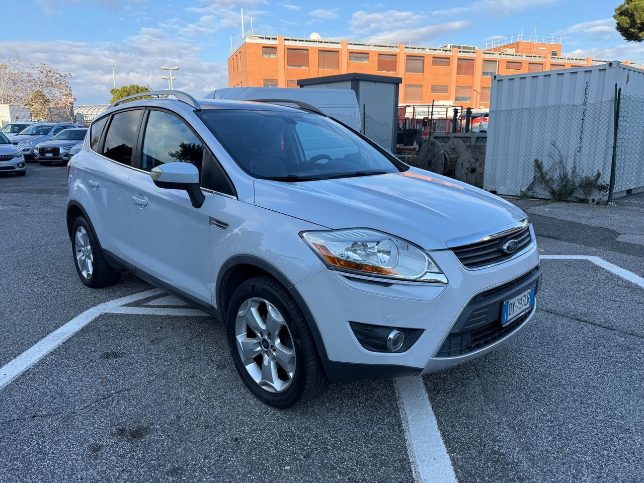 Ford Kuga 2.0 TDCi 136 CV 4WD Titanium DPF