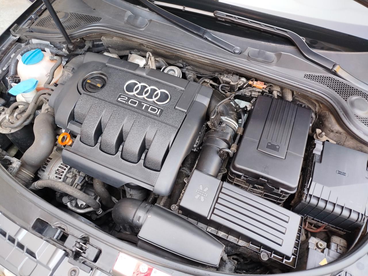 Audi A3 SPB 2.0 TDI 140cv / Tettuccio / Unipro
