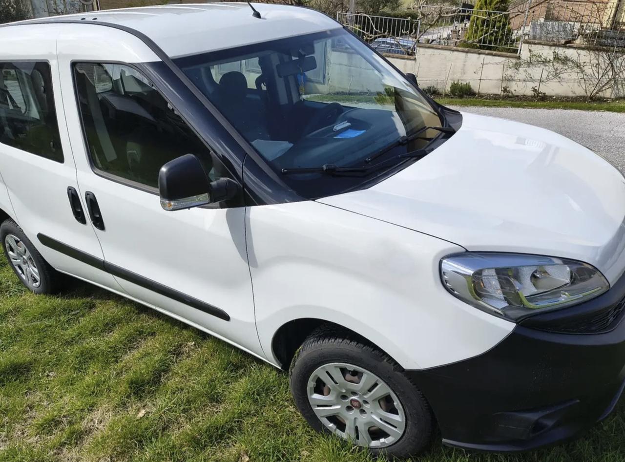 Fiat Doblo Doblò 5 P N1 con CarPlay e telecamera posteriore
