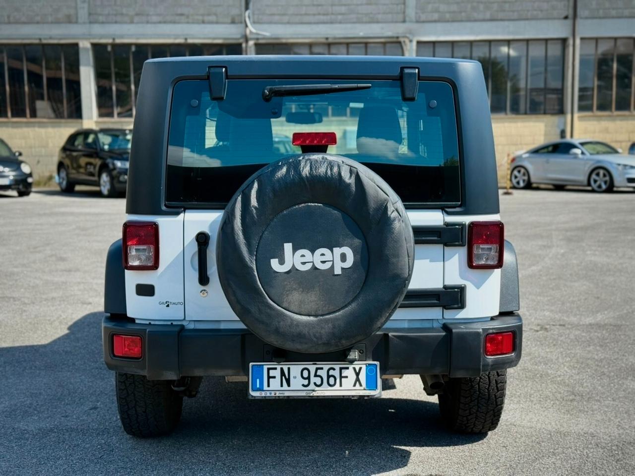 Jeep Wrangler 2.8 CRD DPF Sahara Auto