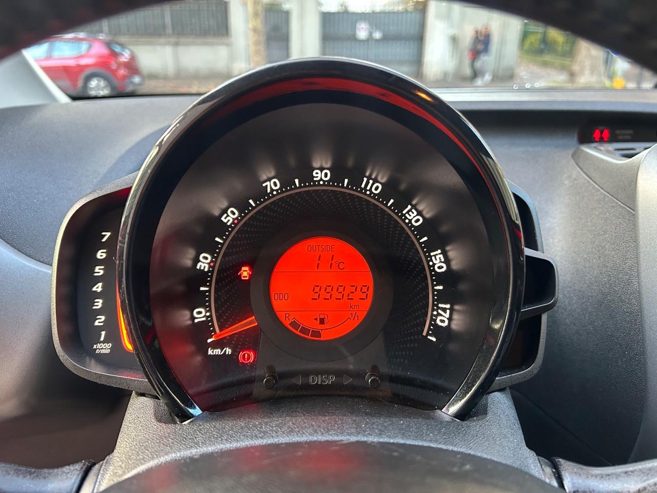 Toyota Aygo 1.0 72 CV 5p X-Clusive Red style EURO6 | 100.000km!!!