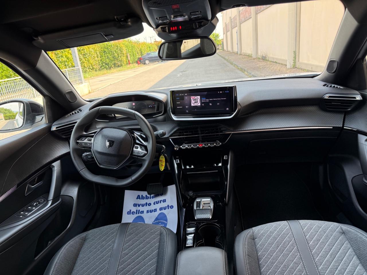 Peugeot 2008 Hybrid 145 e-DCS6 Allure …2025