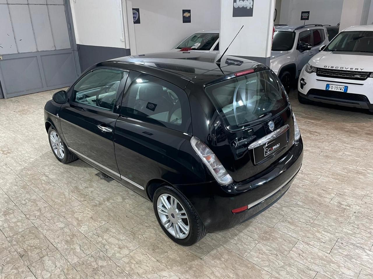 Lancia Ypsilon 1.3 MJT 75 CV Elle