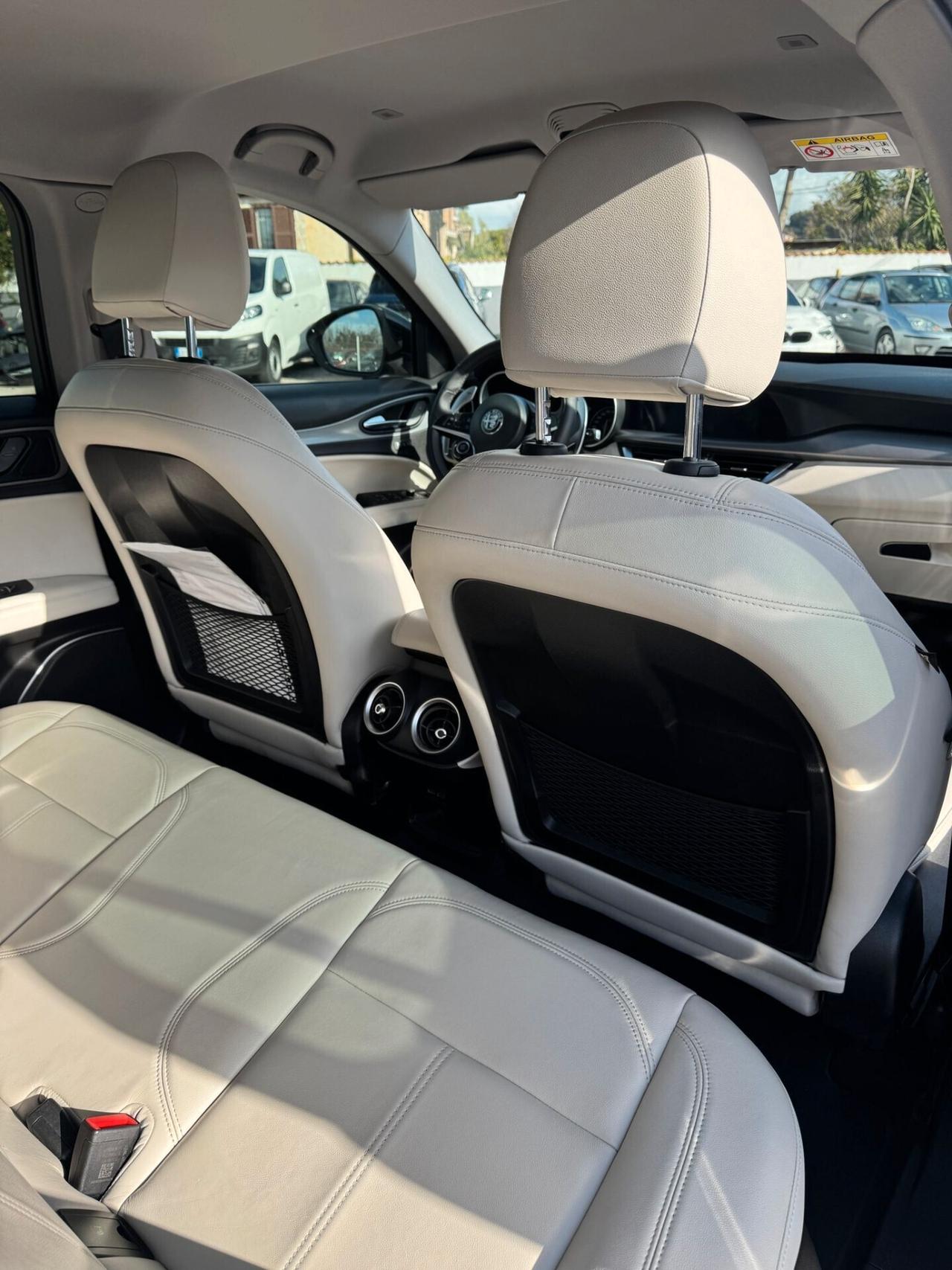 Alfa Romeo Stelvio 2.2 Turbodiesel 210 CV AT8 Q4 B-Tech