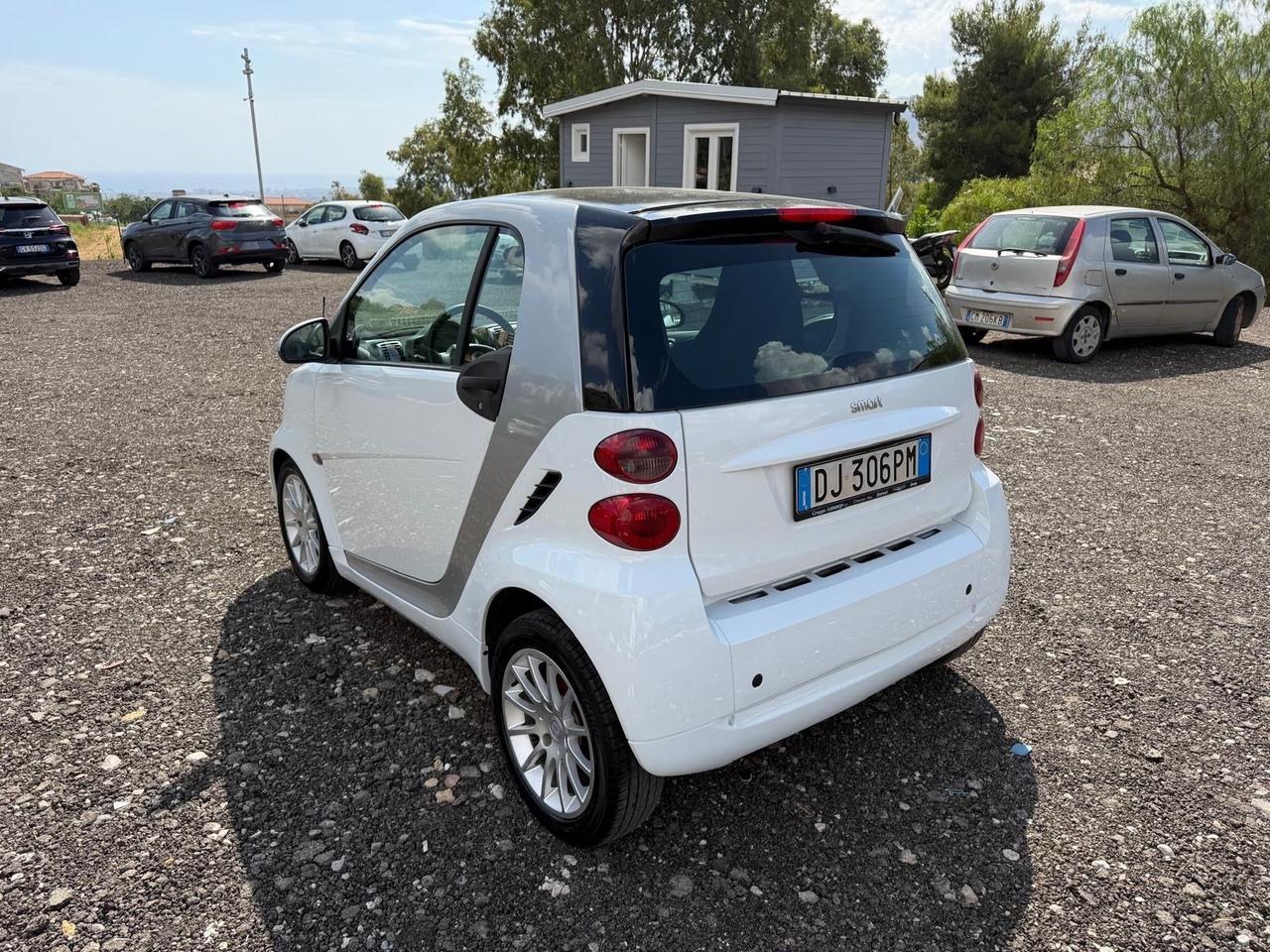 Smart ForTwo 1000 62 kW coupé passion