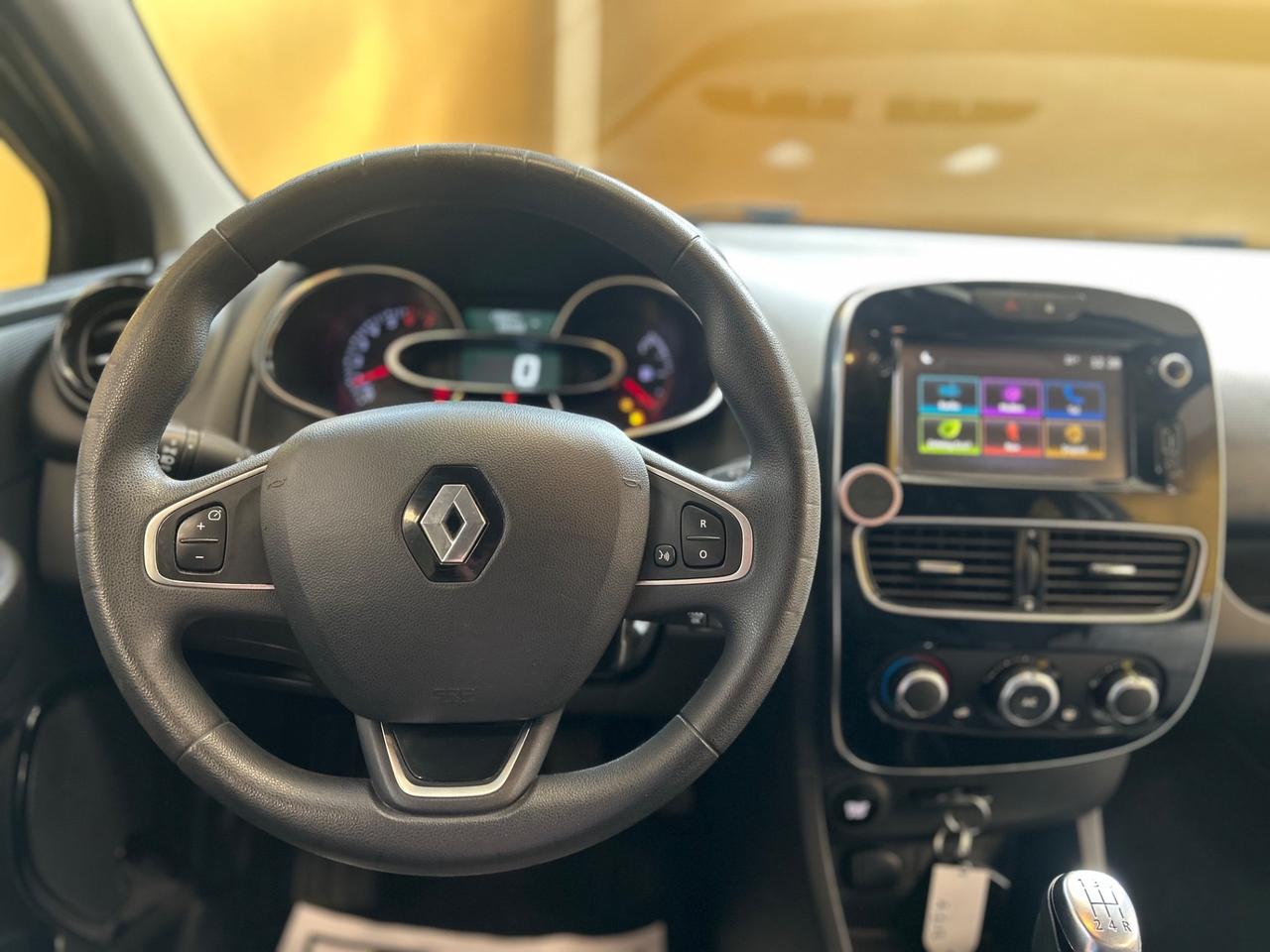 Renault Clio 1.2 75CV 5 porte Zen * EURO 6 NEOPATENTATI