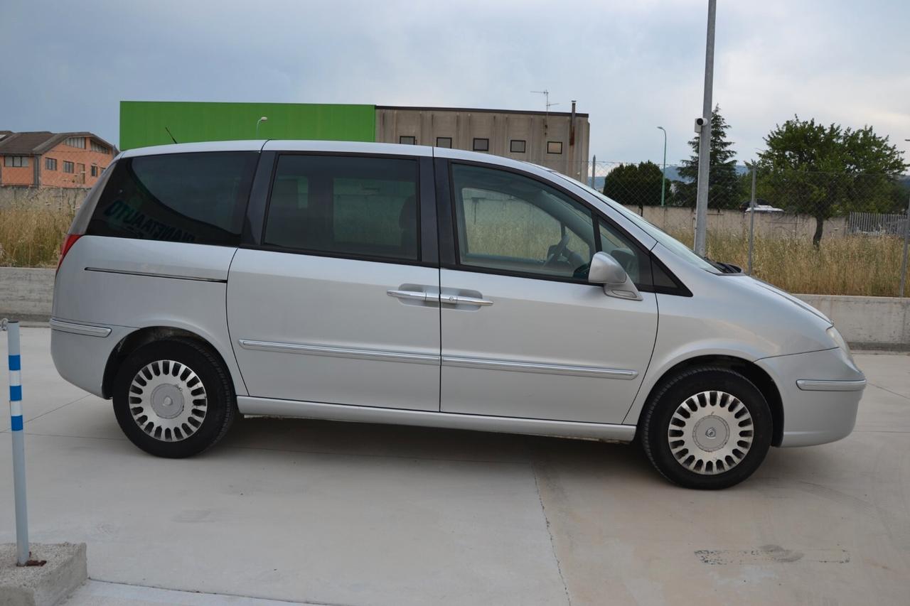 Lancia Phedra 2.2 JTD Emblema FAP