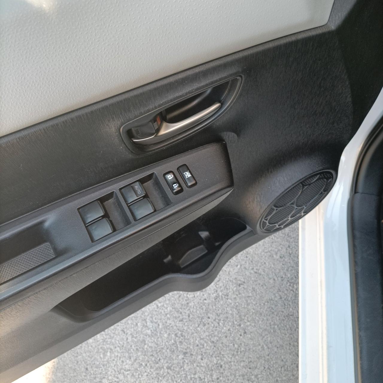 Toyota Yaris Hybrid Lounge