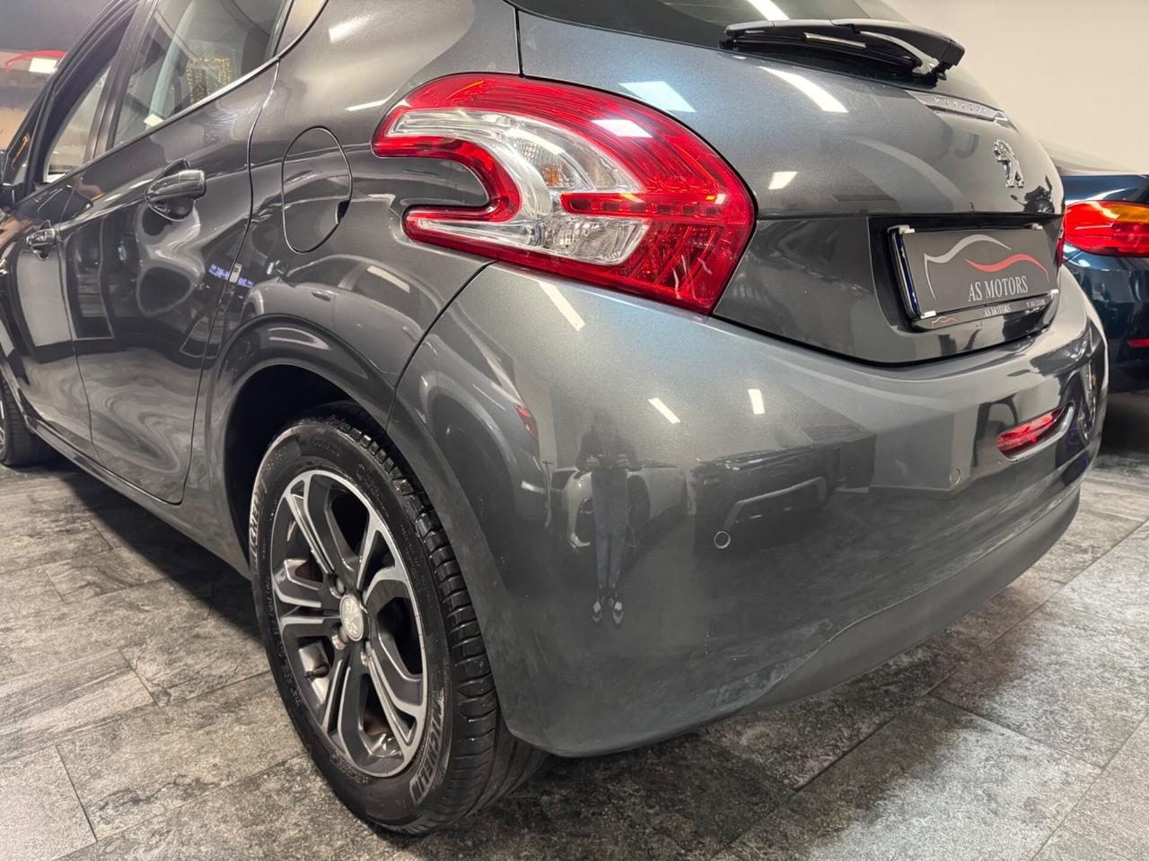 Peugeot 208 1.2 PureTech 82 5 porte Allure