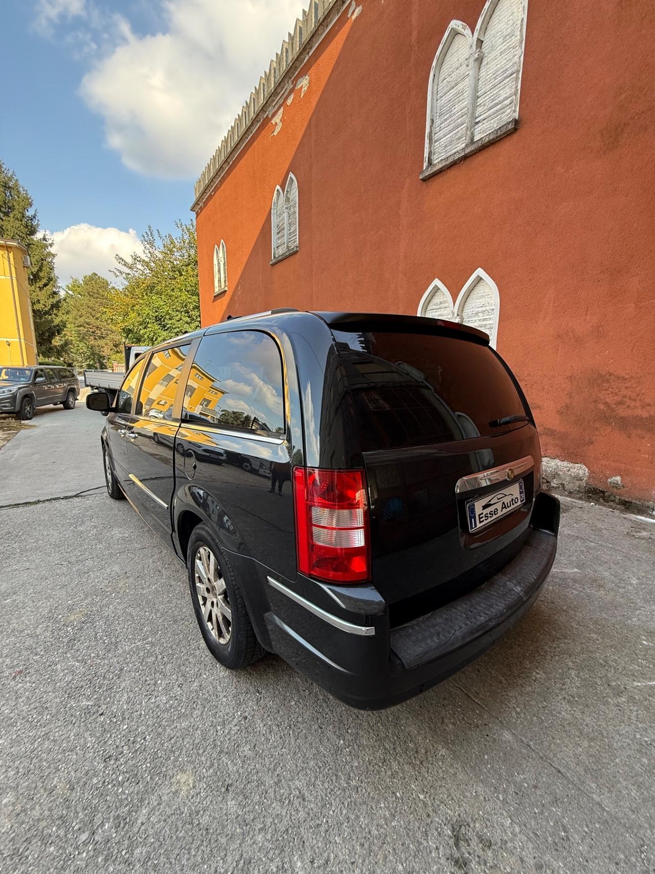 Chrysler Voyager Grand 2.8 CRD cat Limited Auto