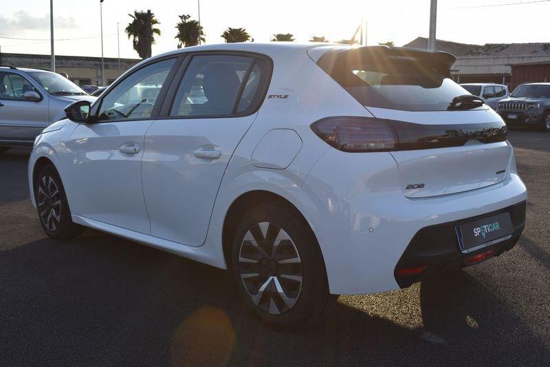 Peugeot 208 208 Hybrid 100 e-DCS6 Style