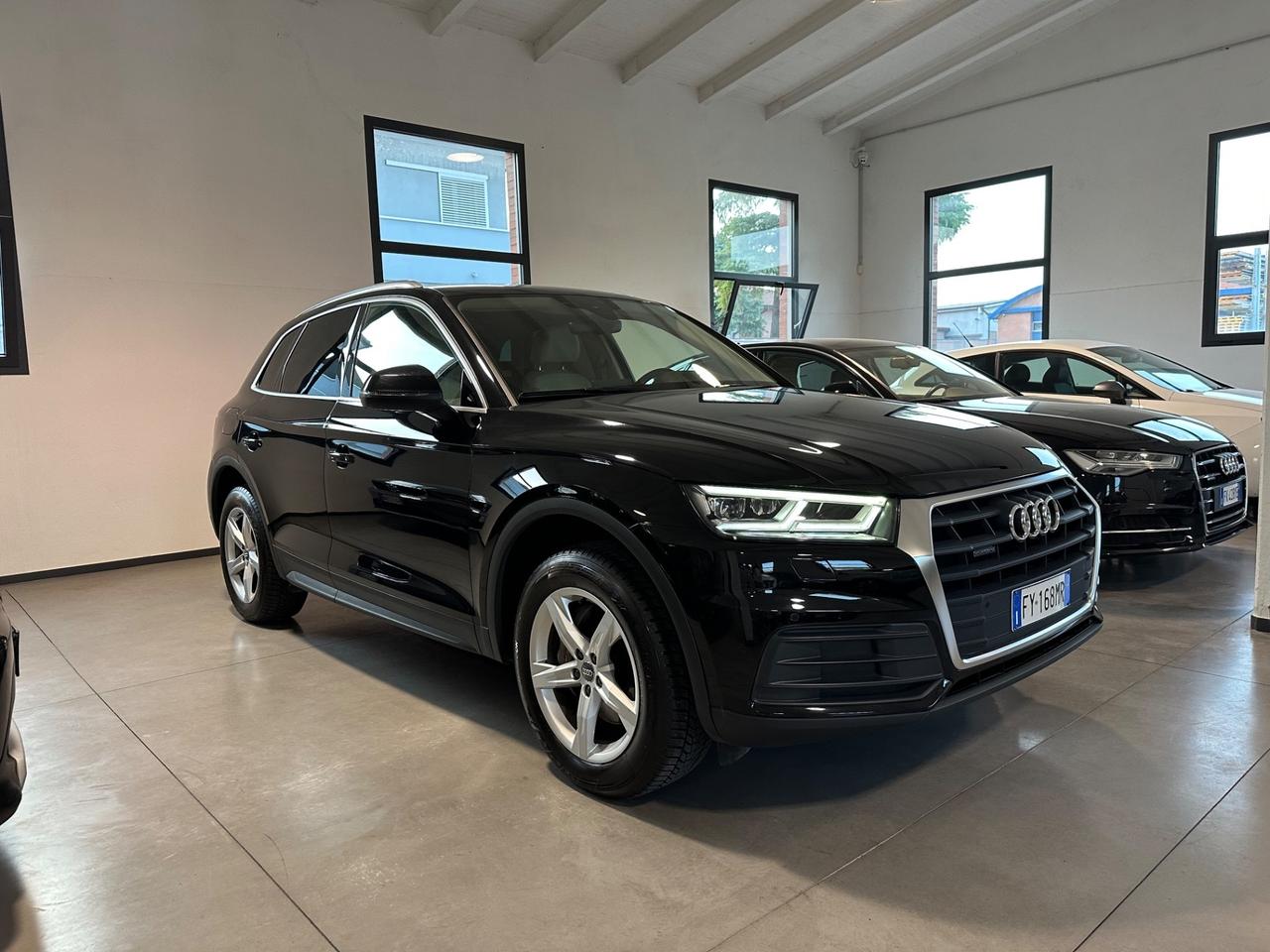 Audi Q5 40 TDI quattro S tronic Business Sport