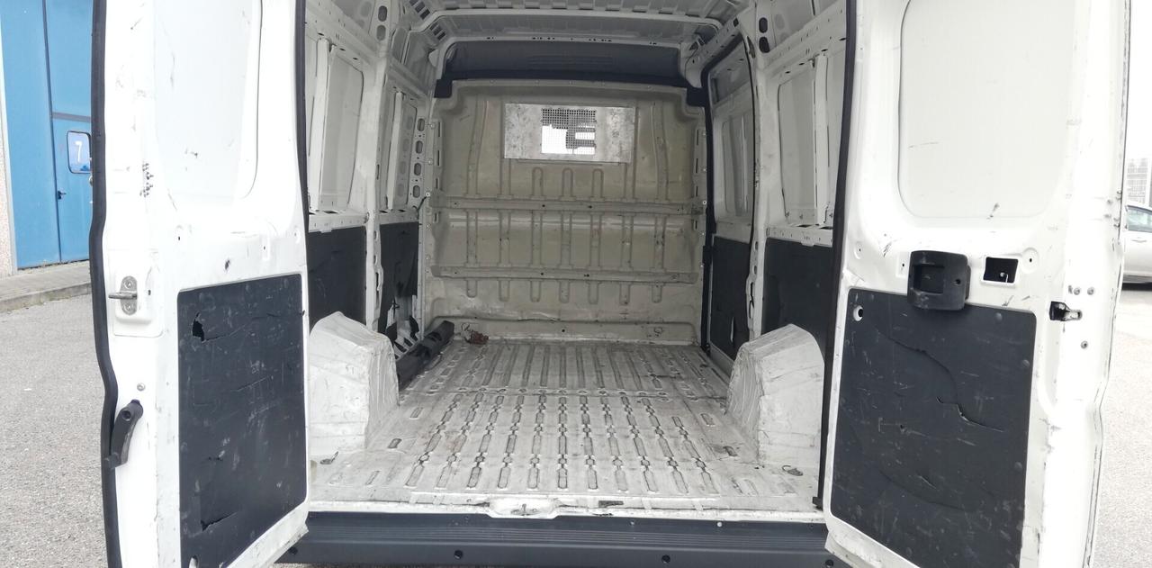 Peugeot Boxer 435 2.0 BlueHDi 160CV PLM-SL-TM-DC F