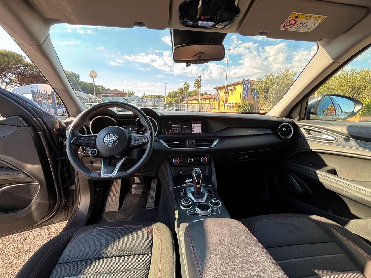 Alfa Romeo Stelvio 2.2 Turbodiesel 160 CV AT8 RWD Business