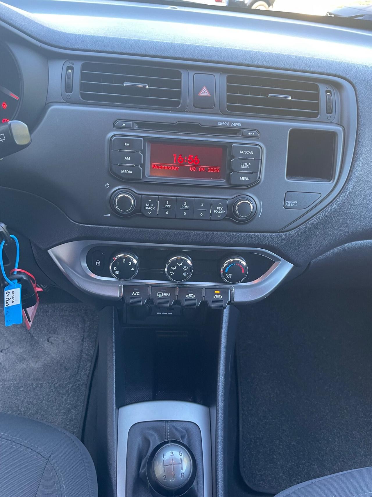 Kia Rio 1.2 CVVT 5p.*Neopatentati*