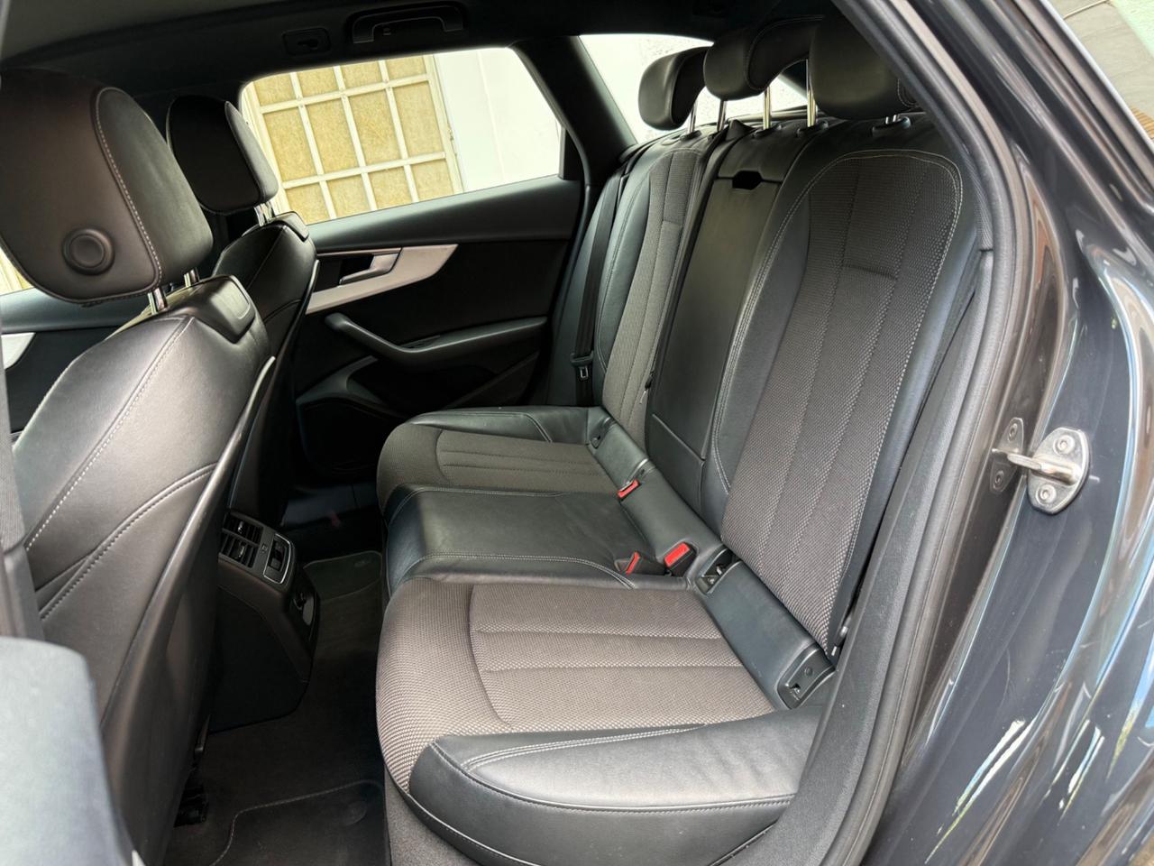 Audi A4 Avant 2.0 TDI S-tronic S-Line