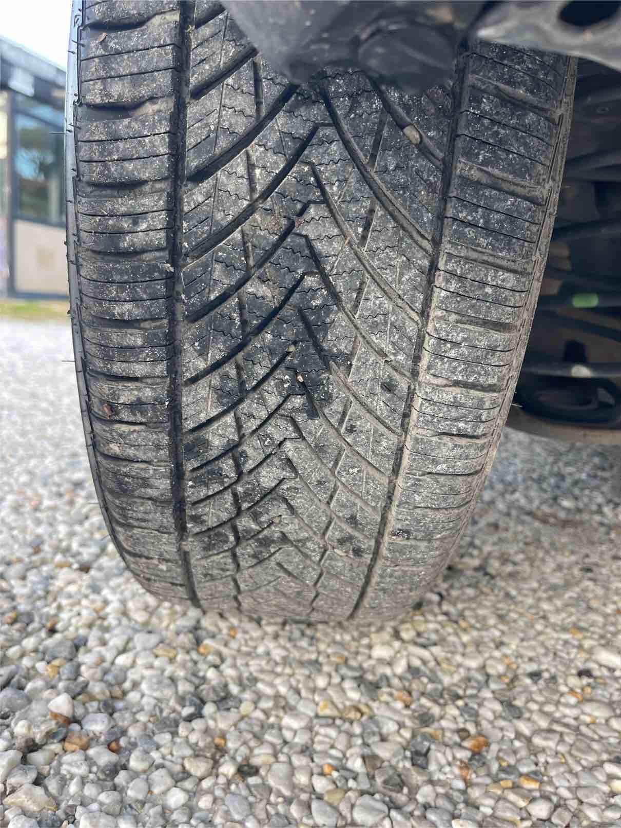 CITROEN C3 - EXCLUSIVE