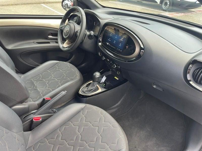 Toyota Aygo X 1.0B (72 CV) Lounge S-CVT