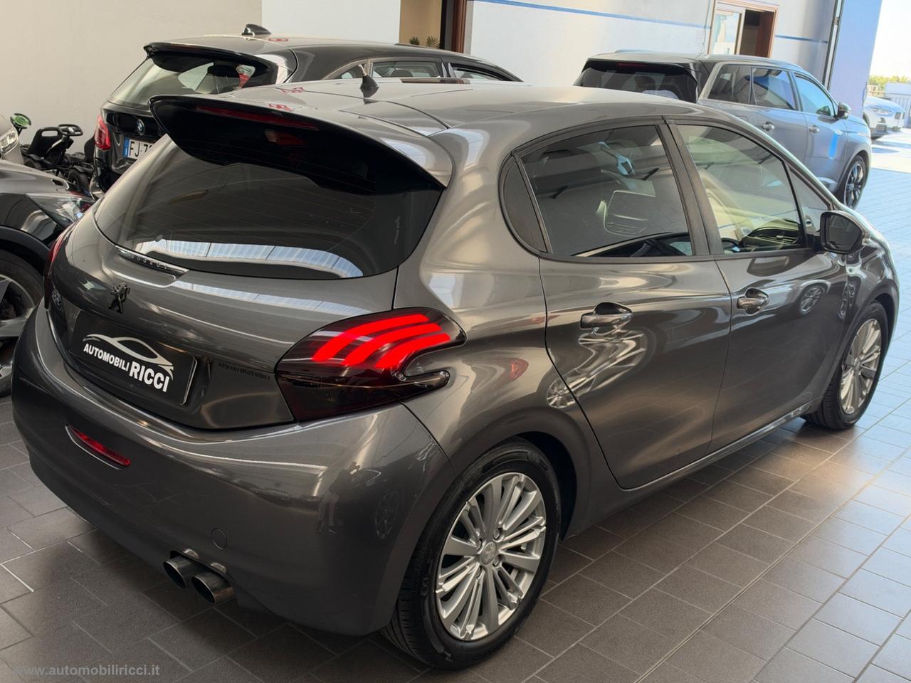 PEUGEOT 208 PureTech 82 5p. Active