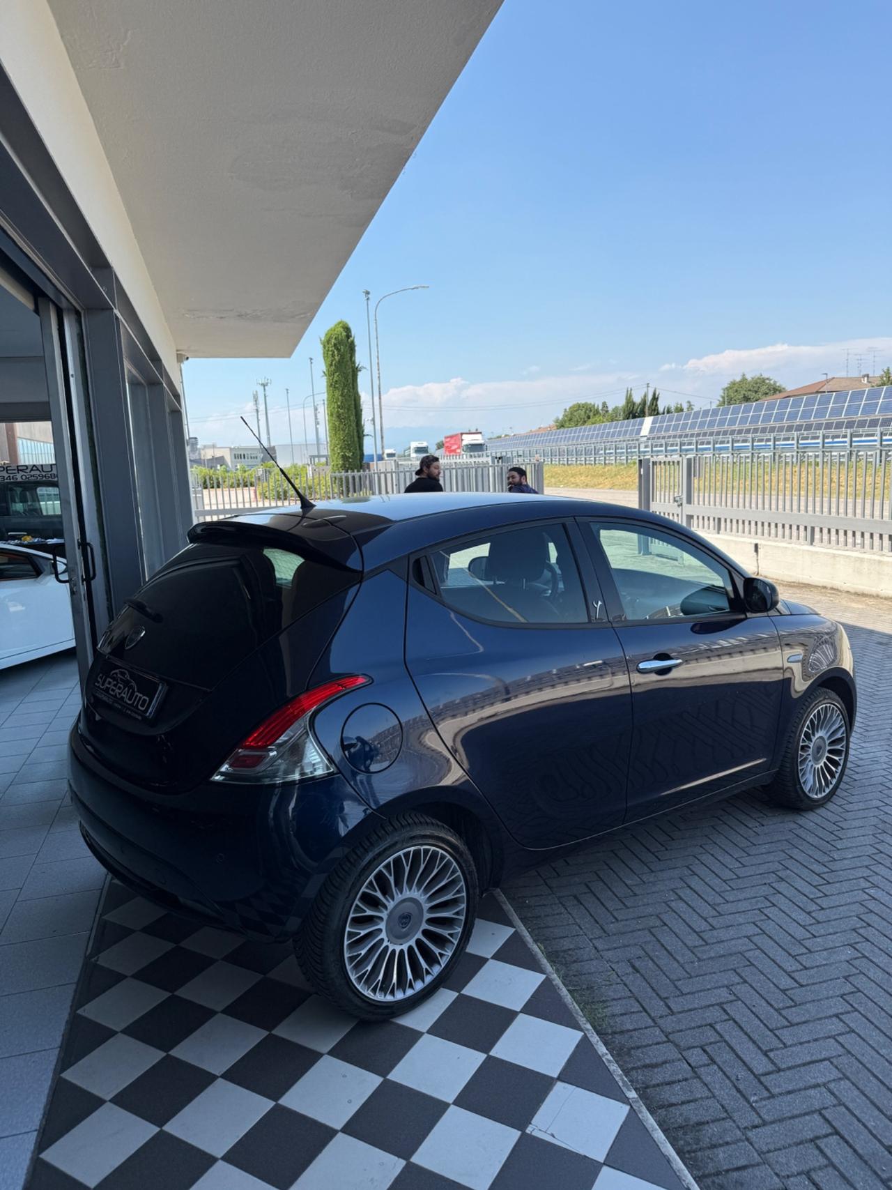 Lancia Ypsilon 1.3 MJT 16V 95 CV 5 porte S&S Platinum