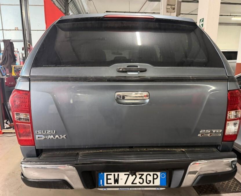 Isuzu D-Max 2.5 Double Cab Satellite 4WD