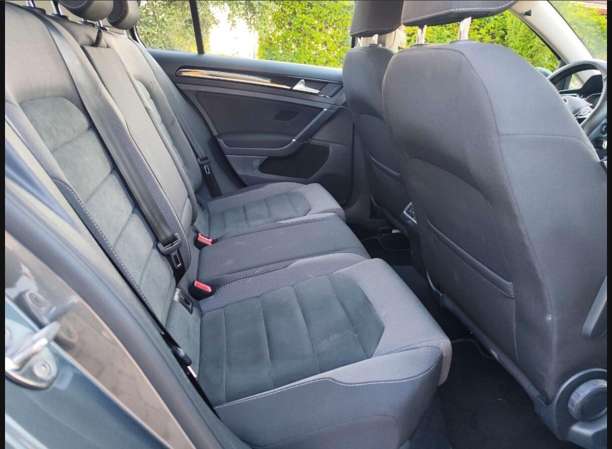 Volkswagen Golf 1.6 TDI 115 CV 5p. Highline BlueMotion Technology