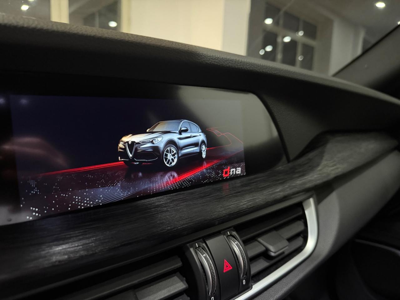 Alfa Romeo Stelvio 2.2TurboD 160CV AT8 ROSSO ALFA2023