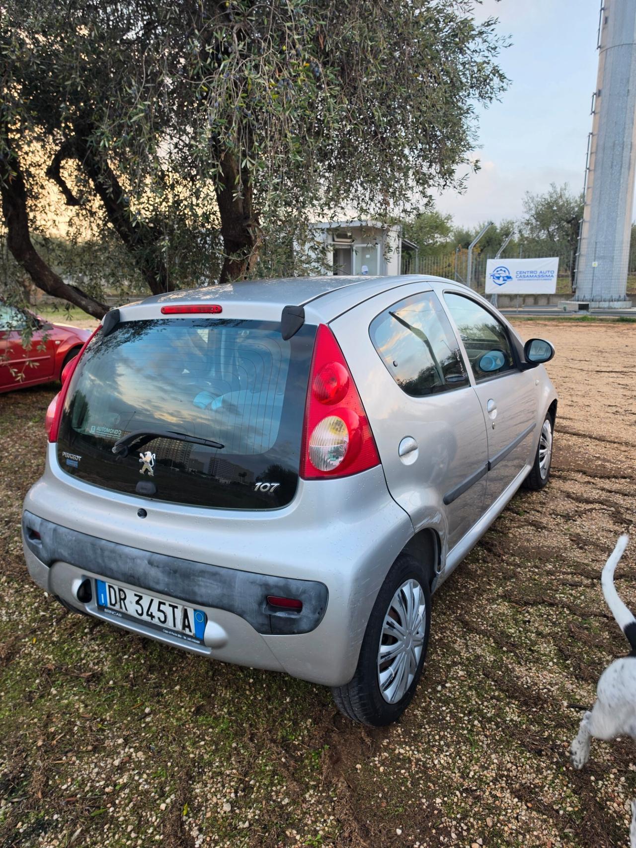 Peugeot 107 1.0 68CV 3p. Plaisir