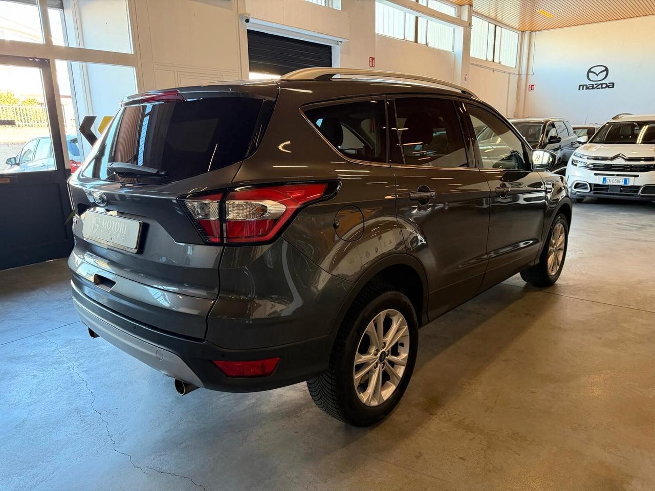 Ford Kuga 1.5 TDCI 120 CV S&S 2WD Titanium