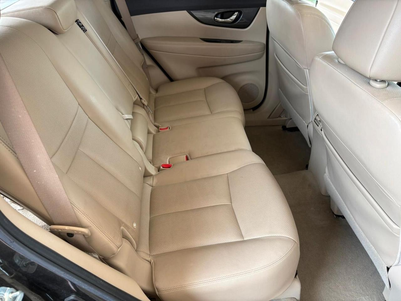 NISSAN X-Trail 1.6dCi 4WD Tekna 7 posti -12-2015