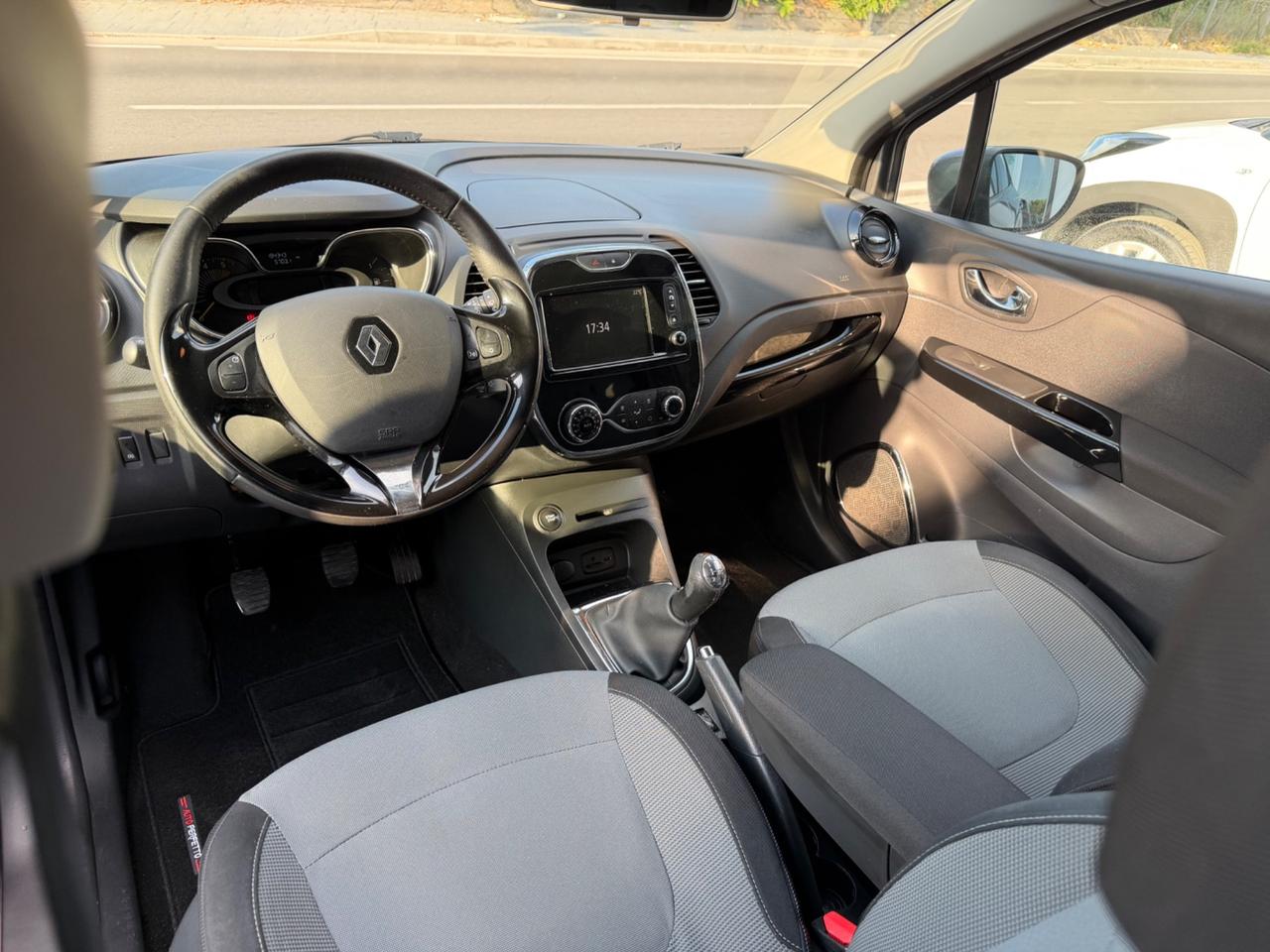 Renault Captur 1.5 dCi 8V 90 CV EDC Energy R-Link